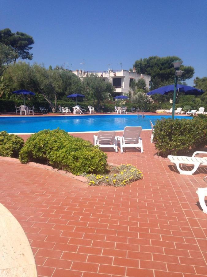 Residence Calarossa Terrasini Szoba fotó
